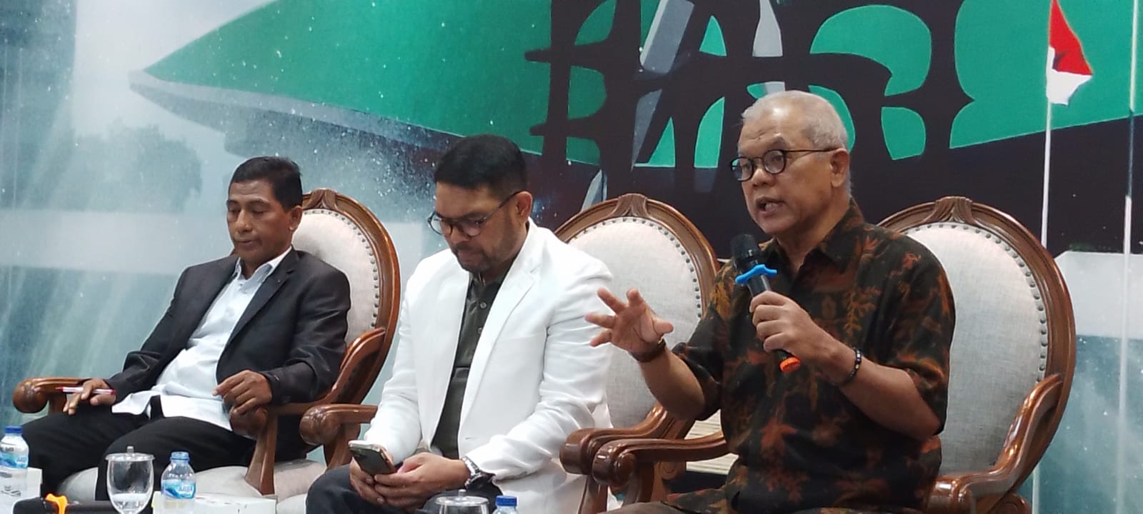 Koordinatoriat Wartawan Parlemen gelar diskusi Forum Legislasi tentang RUU Perampasan Aset Terkait Tindak Pidana (Ashar/SinPo.id)