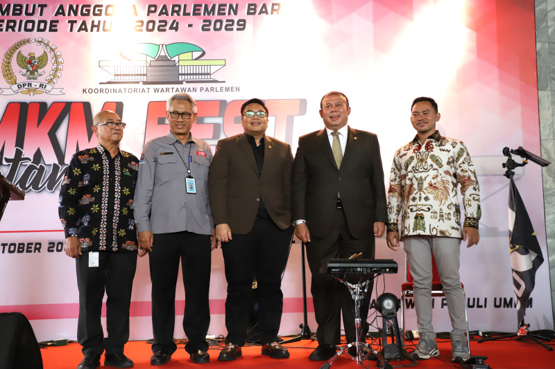 Koordinatoriat Wartawan Parlemen gelar bazaar UMKM Fest