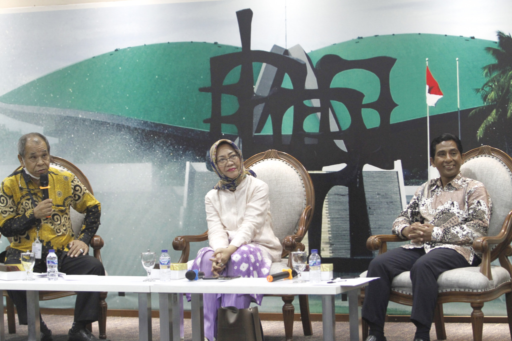 Koordinatoriat Wartawan Parleme gelar diskusi Dialektika Demokrasi Polemik Penundaan Pilkada 2024 (Ashar/SinPo.id)