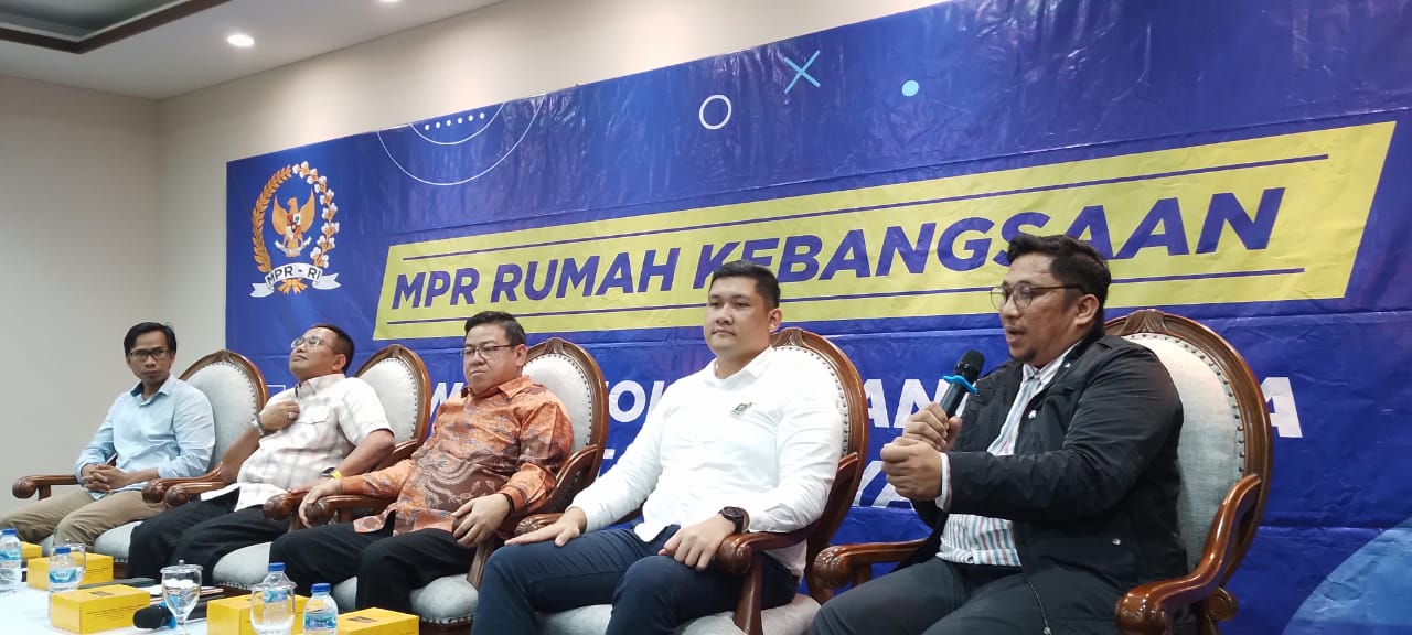 Koordinatoriat Wartawan Parlemen gekar diskusi empat pilar MPR RI dengan tema Keberlangsungan Pembangunan IKN (Ashar /SinPo.id)