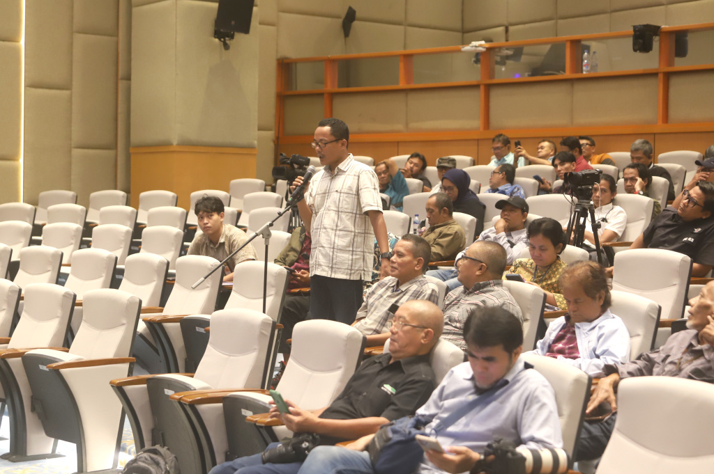 Koordinatoriat Wartawan Parlemen menggelar diskusi Forum Dialektika 