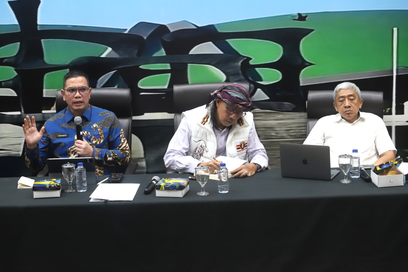 Koordinatoriat Wartawan Parlemen menggelar diskusi Forum Legislasi