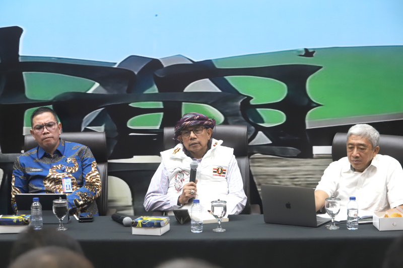 Koordinatoriat Wartawan Parlemen menggelar diskusi Forum Legislasi