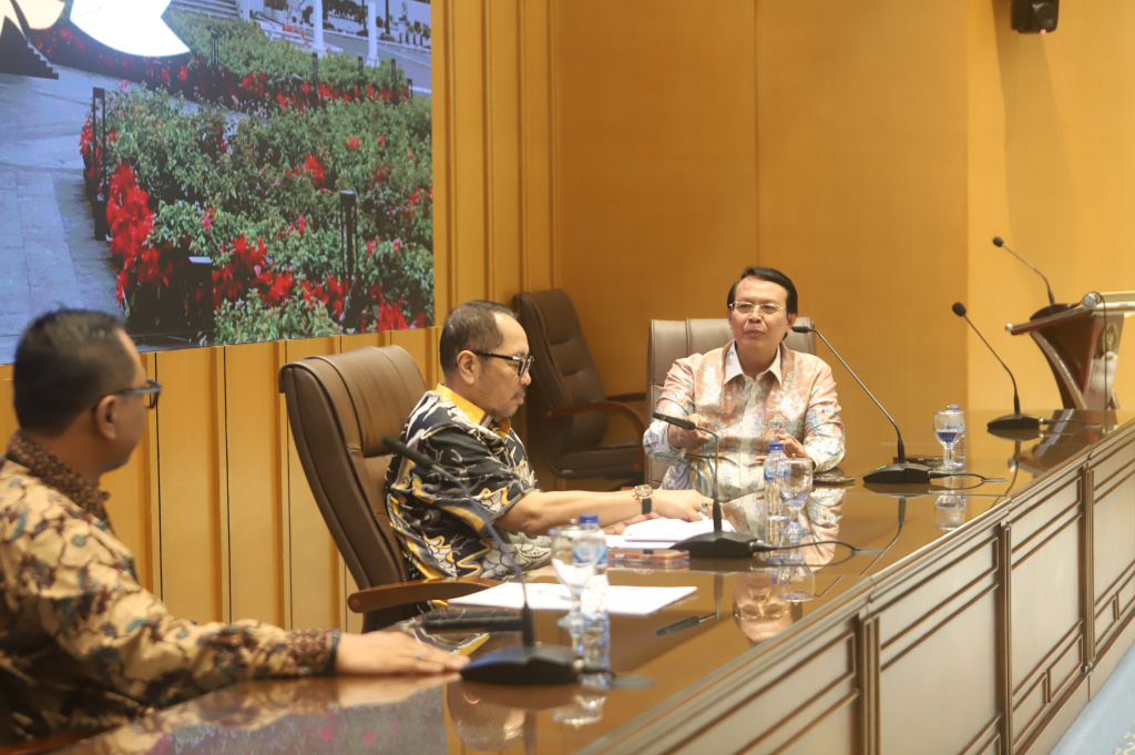 KWP menggelar diskusi 