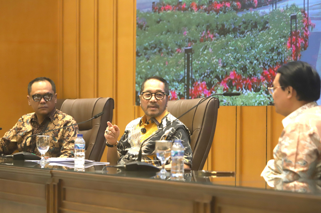 KWP menggelar diskusi 