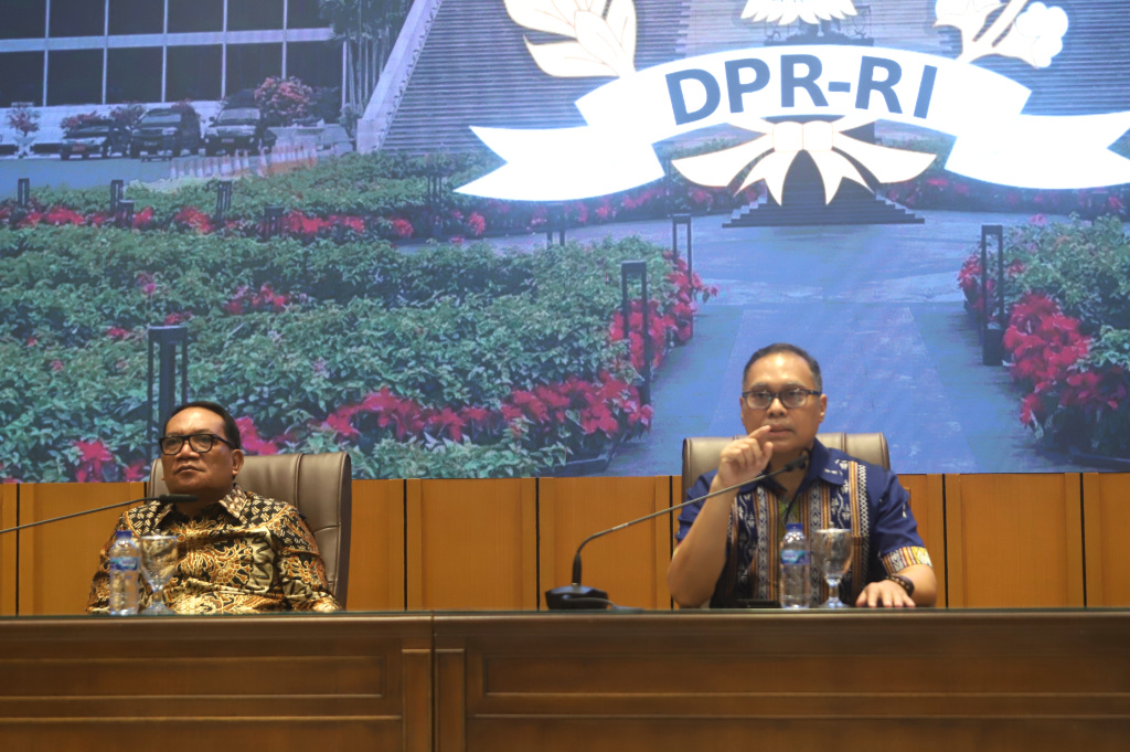 Koordinatoriat Wartawan Parlemen menggelar diskusi 