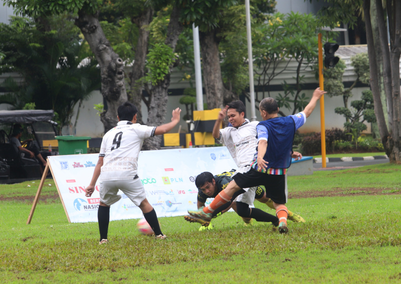 Koordinatoriat Wartawan Parlemen gelar KWP CUP Mini Soccer 2025 yang diikuti 16 tim antar desk wartawan (Ashar/SinPo.id)