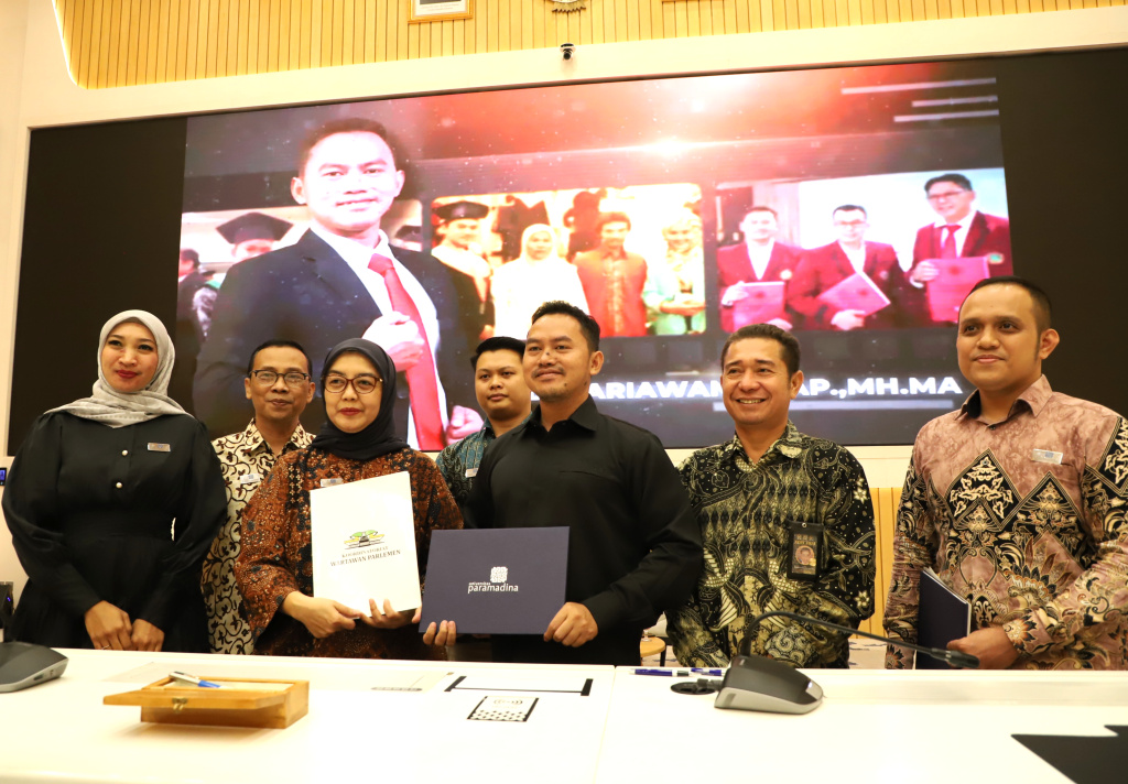 Koordinatoriat Wartawan Parlemen menggelar kerja sama program beasiswa dengan Universitas Paramadina (Ashar/SinPo.id)