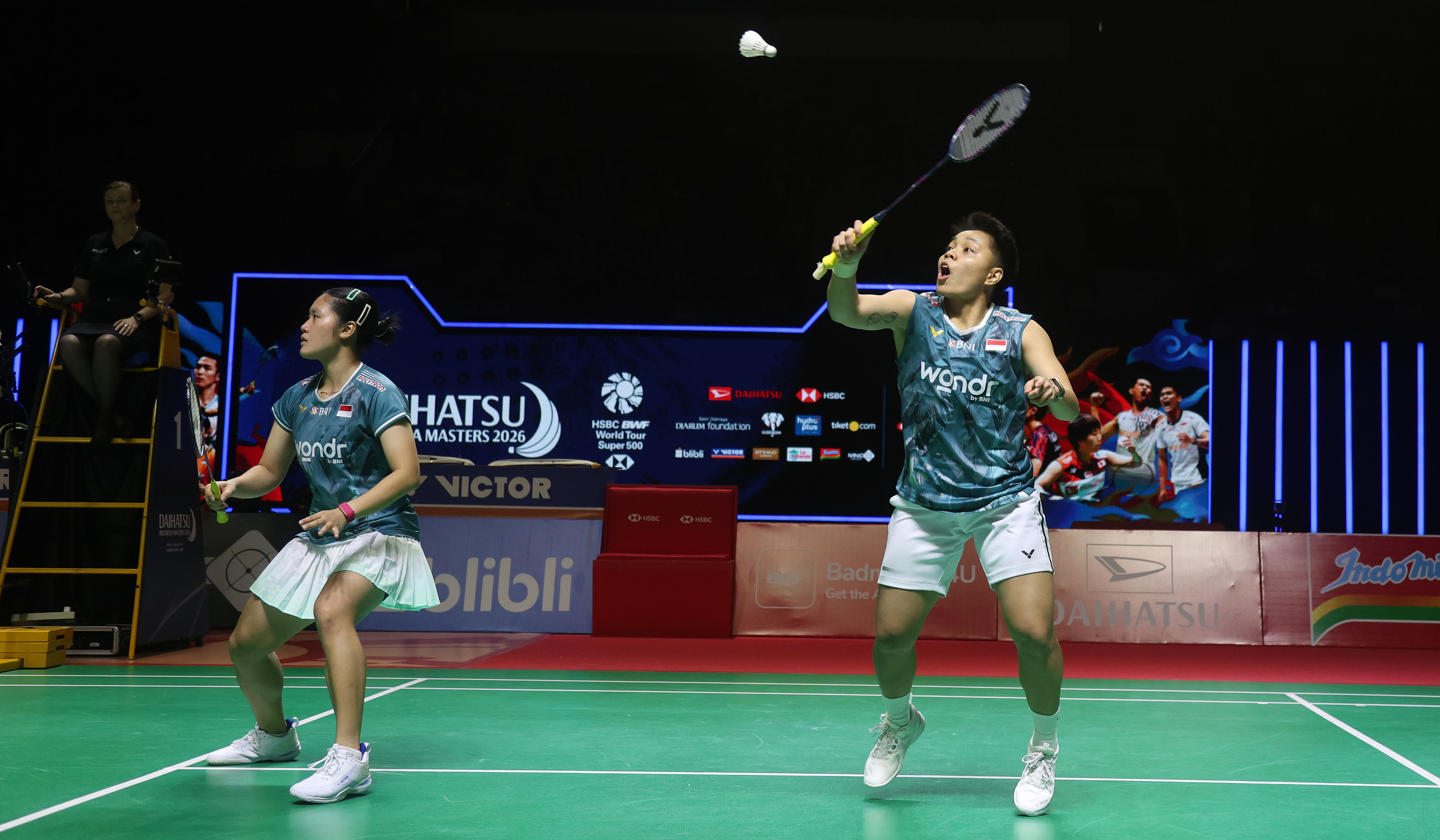 Ganda putri Indonesia, Lanny Tria Mayasari/Apriyani Rahayu, pada ajang Indonesia Masters 2026 di Istora Senayan. (Agus Priatna/SinPo.id)