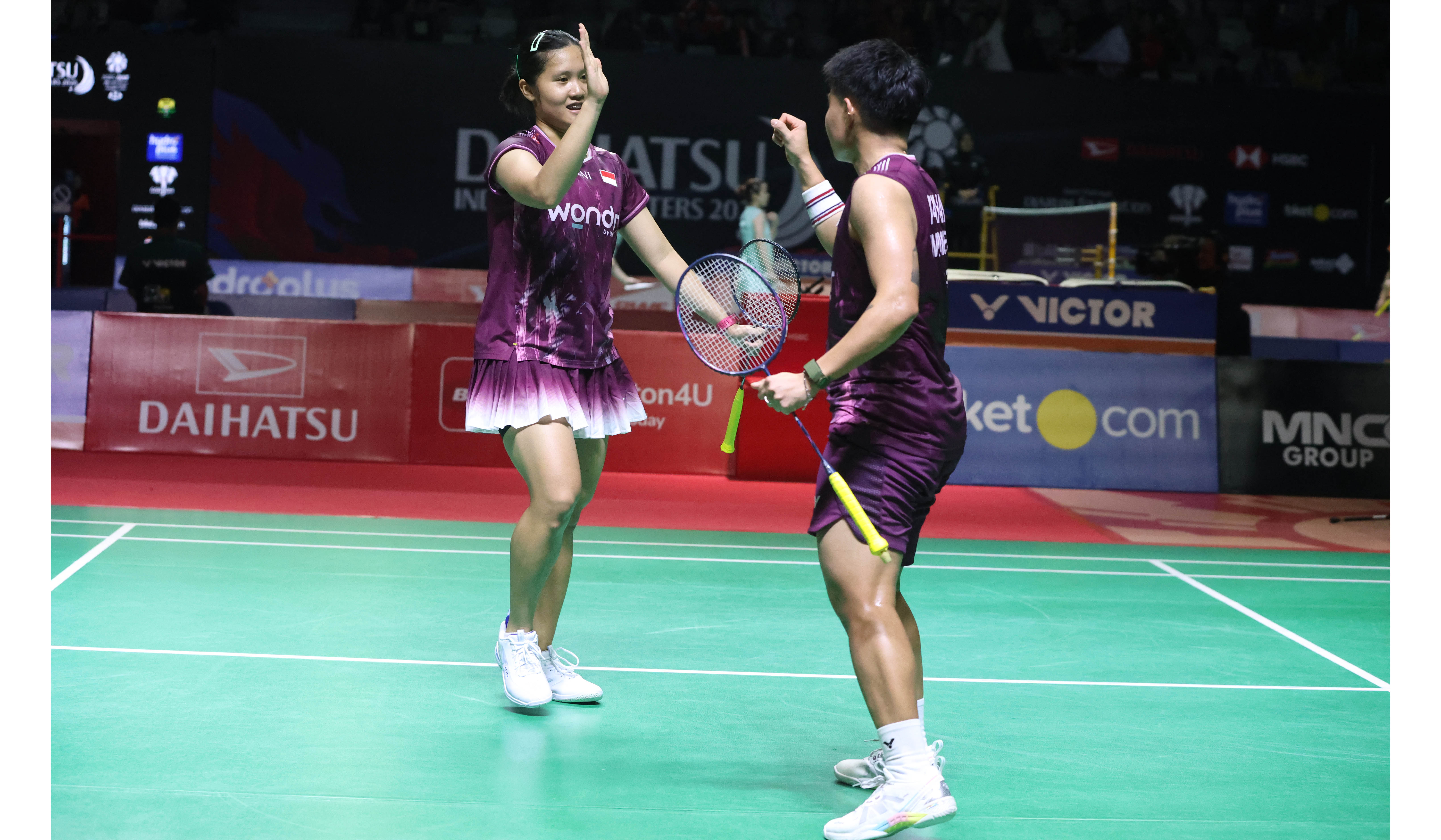 Pasangan ganda putri Indonesia, Lanny Tria Mayasari/Apriyani Rahayu, di ajang Indonesia Masters 2026. (Agus Priatna/SinPo.id)