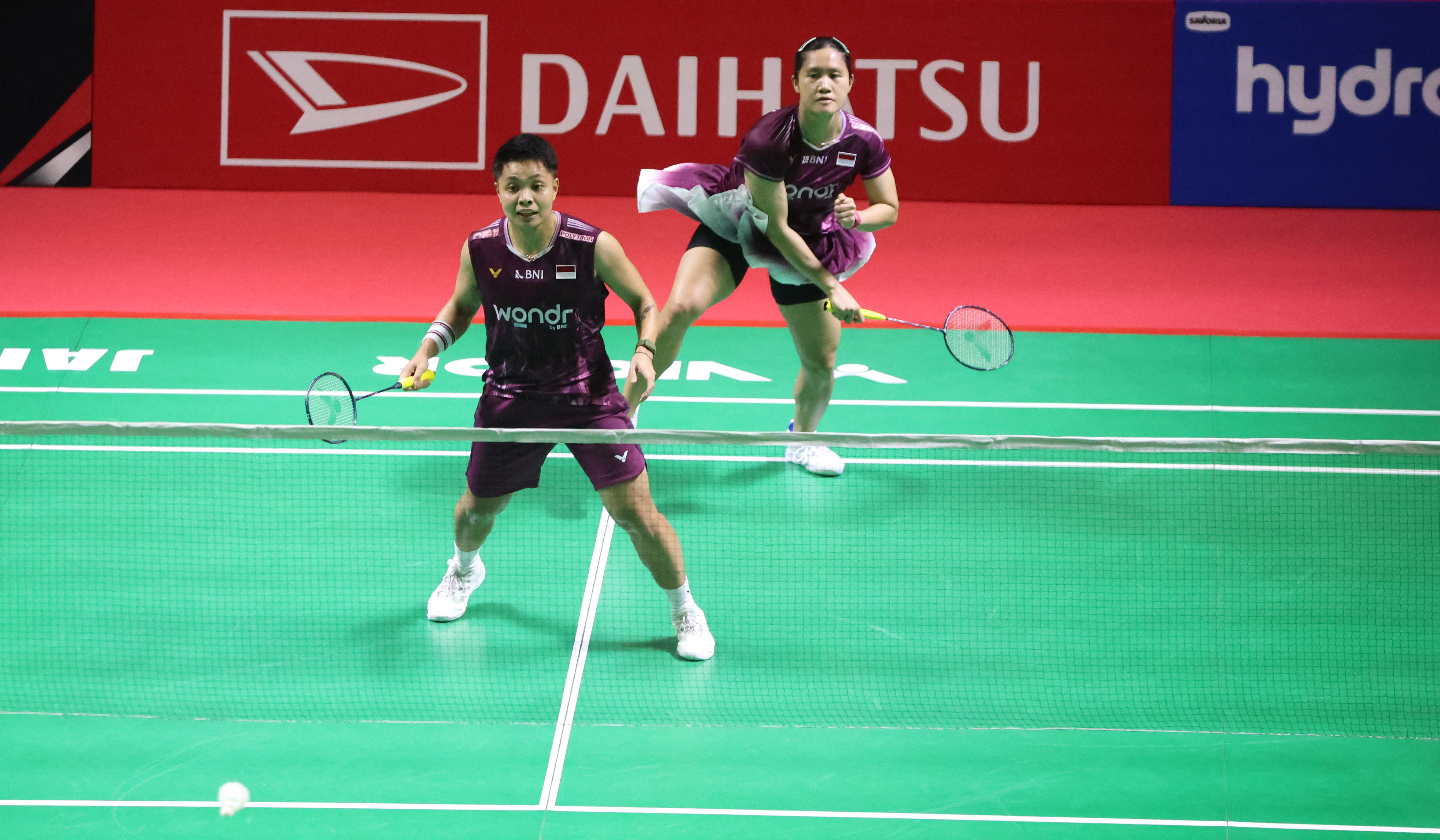 Pasangan ganda putri Indonesia, Lanny Tria Mayasari/Apriyani Rahayu, di ajang Indonesia Masters 2026. (Agus Priatna/SinPo.id)