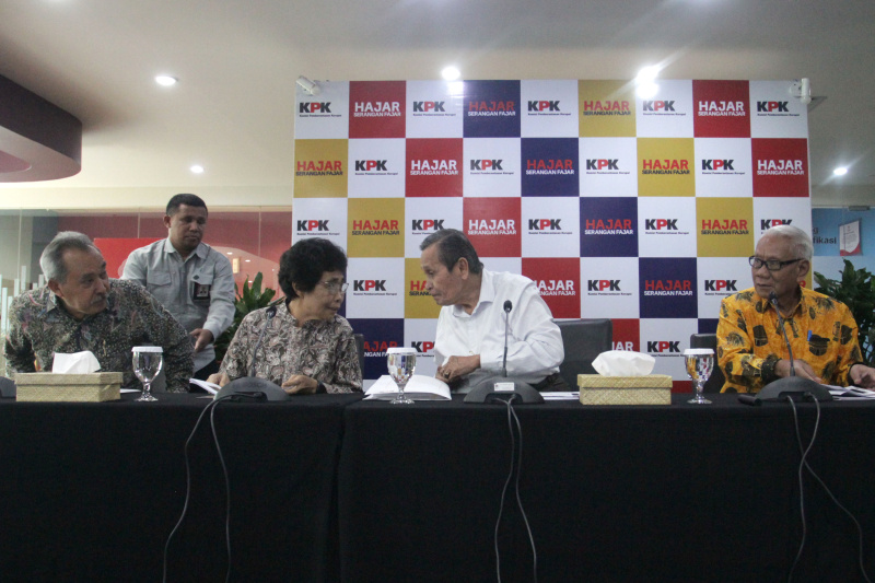 Dewan Pengawas KPK menggelar konfrensi pers terkait hasil laporan selama kinerja periode 2019-2024 di Gedung C1 KPK (Ashar/SinPo.id)