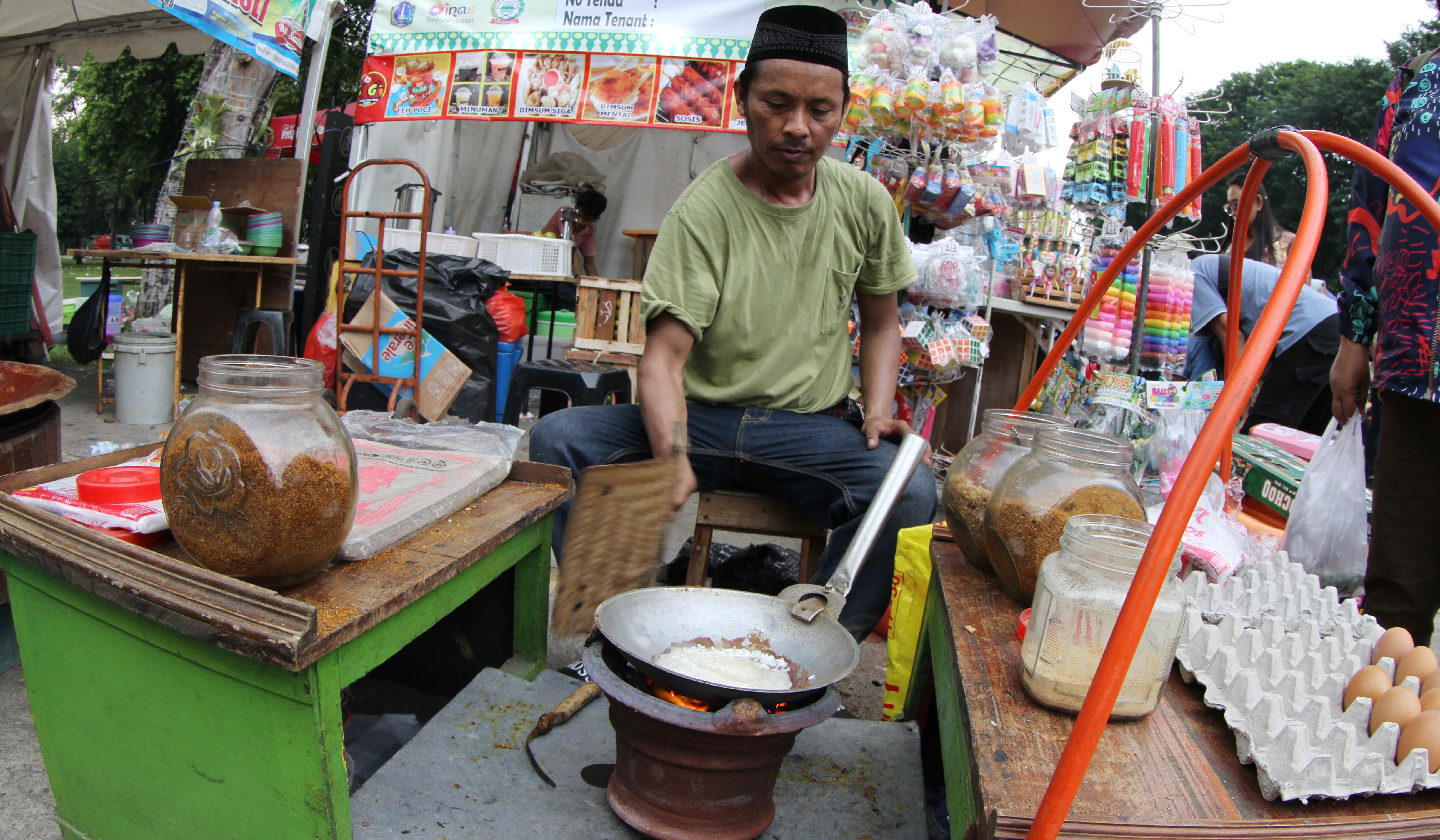 Suasana Lebaran Betawi 2026 di Lapangan Banteng, Jakarta. (Agus Priatna/SinPo.id)