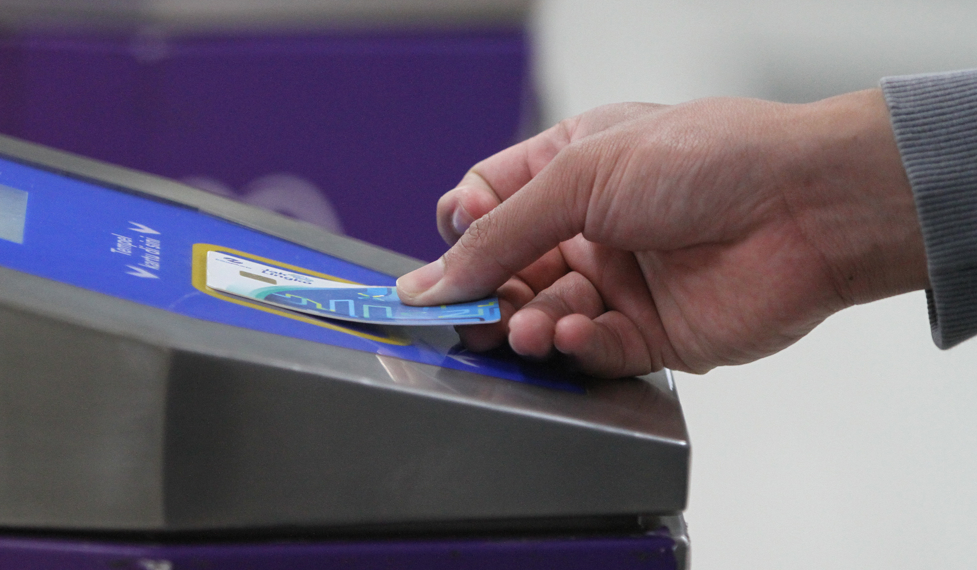 Stasiun LRT Cawang. (Agus Priatna/SinPo.id)