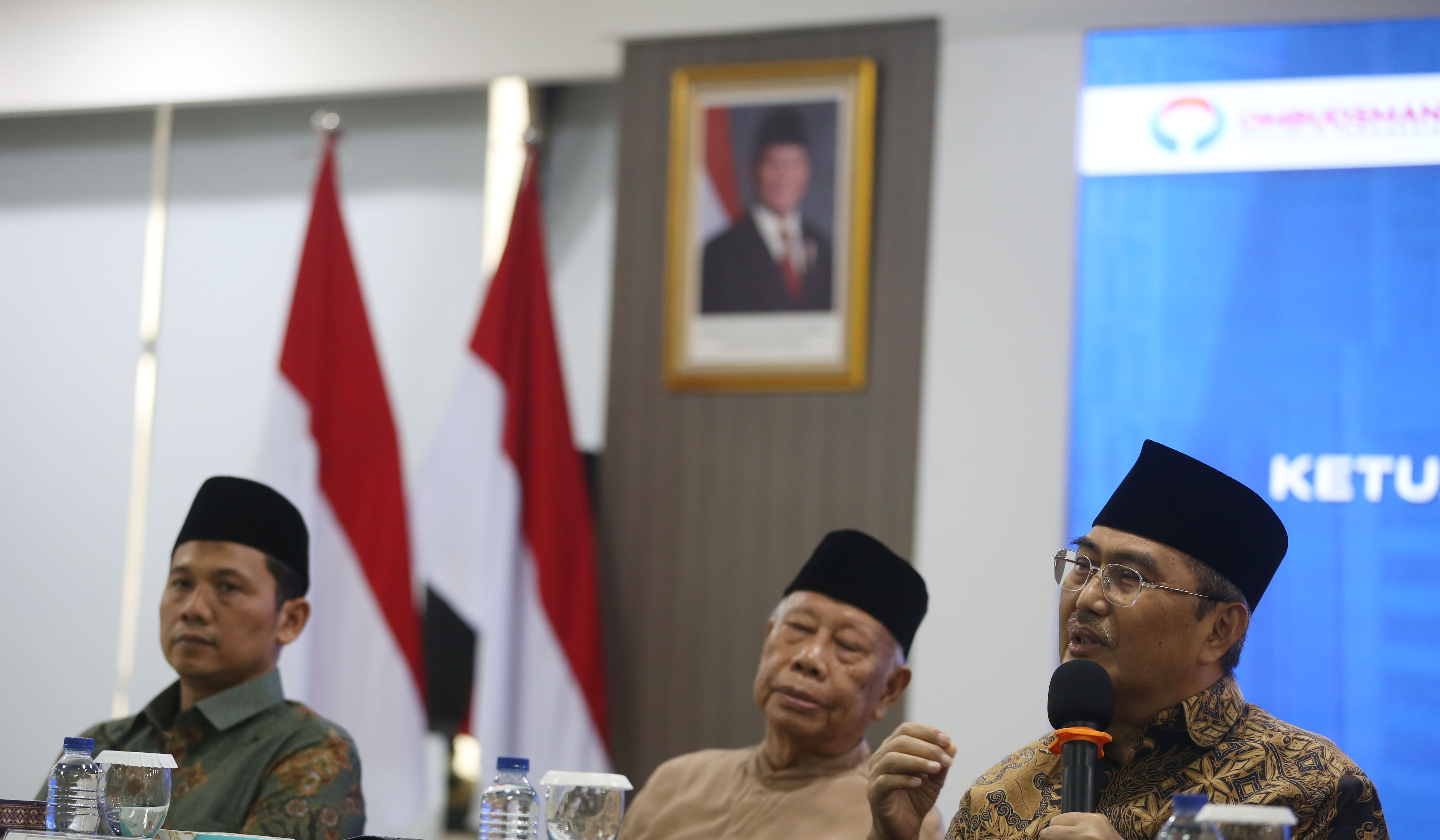 Konferensi pers Majelis Etik Ombudsman RI. (Agus Priatna/SinPo.id)