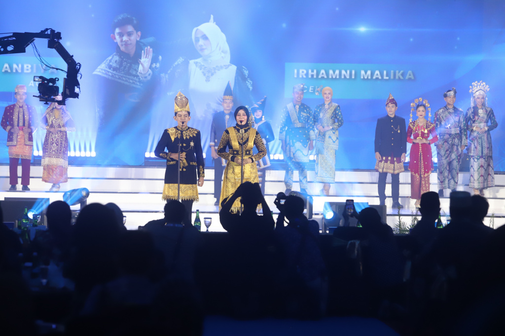 Ketua DPD RI Sultan B Najamudin menghadiri malam puncak Grand Final Duta DPD di Balai Sudirman (Ashar/SinPo.id)