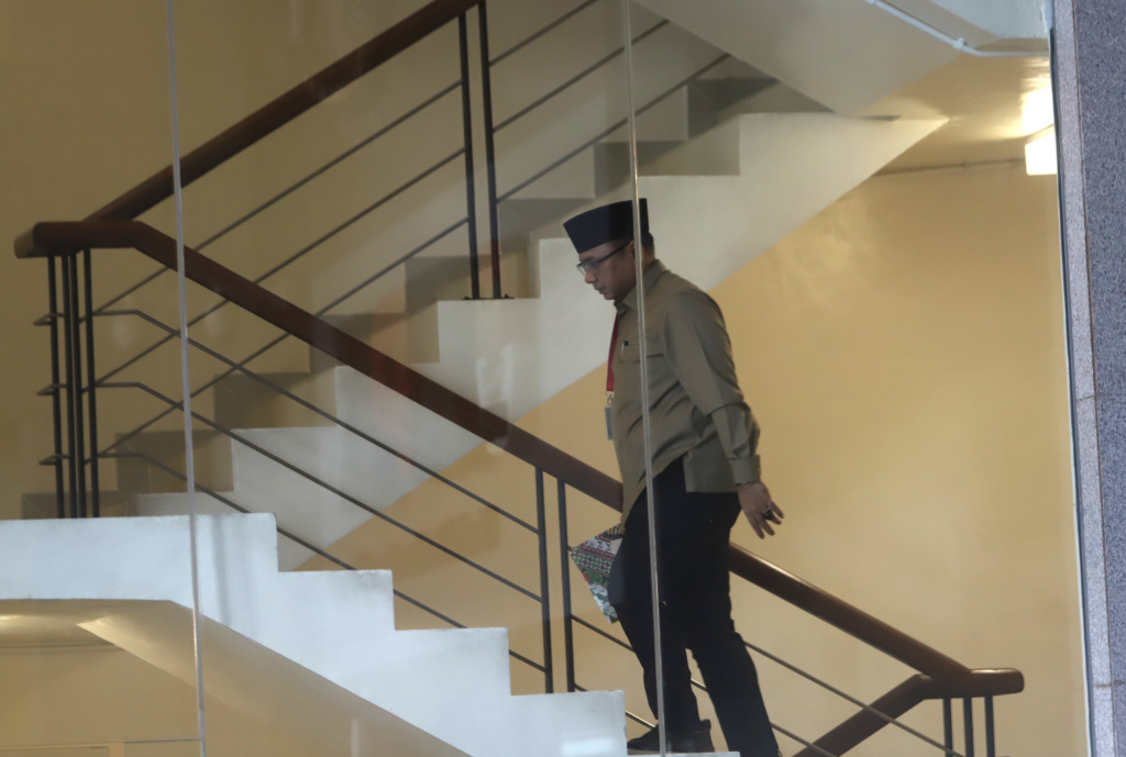 Mantan Menteri Agama Yaqut Cholil Qoumas kembali menjalani pemeriksaan oleh KPK sebagai saksi terkait kasus dugaan korupsi Kouta Haji di Kementerian Agama pada tahun 2023-2024 (Ashar/SinPo.id)