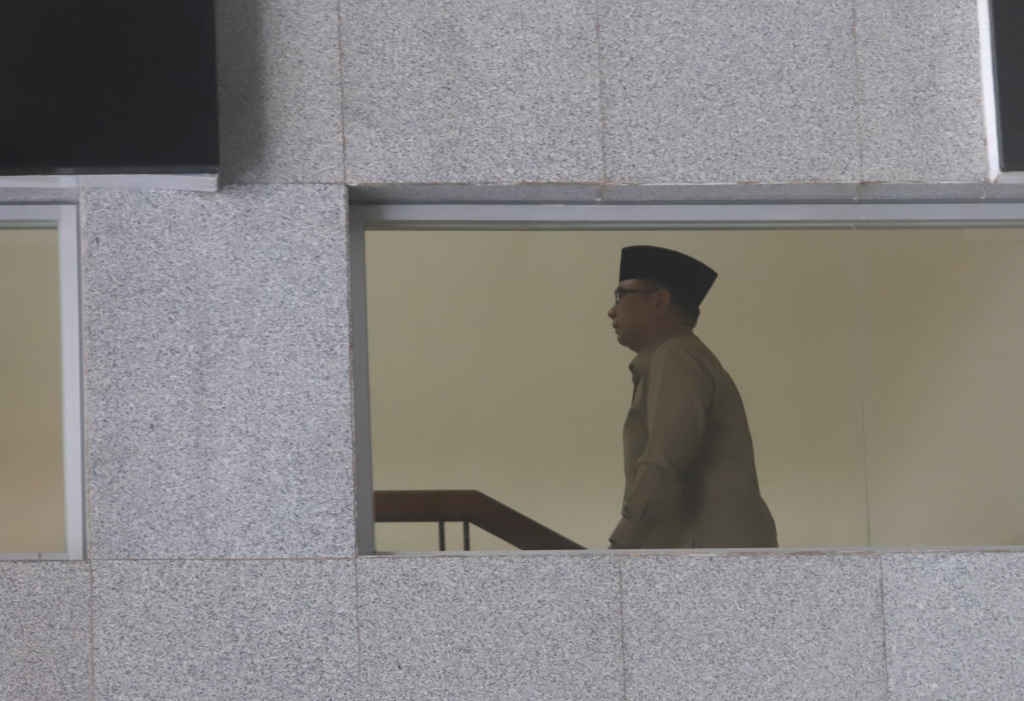 Mantan Menteri Agama Yaqut Cholil Qoumas kembali menjalani pemeriksaan oleh KPK sebagai saksi terkait kasus dugaan korupsi Kouta Haji di Kementerian Agama pada tahun 2023-2024 (Ashar/SinPo.id)