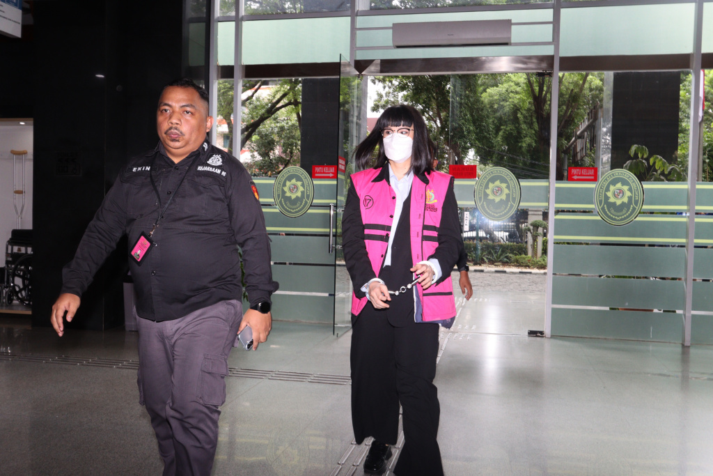 Terdakwa Marcella Santoso divonis 14 tahun penjara terkait ekspor CPO dan TPPU (Ashar/SinPo.id)