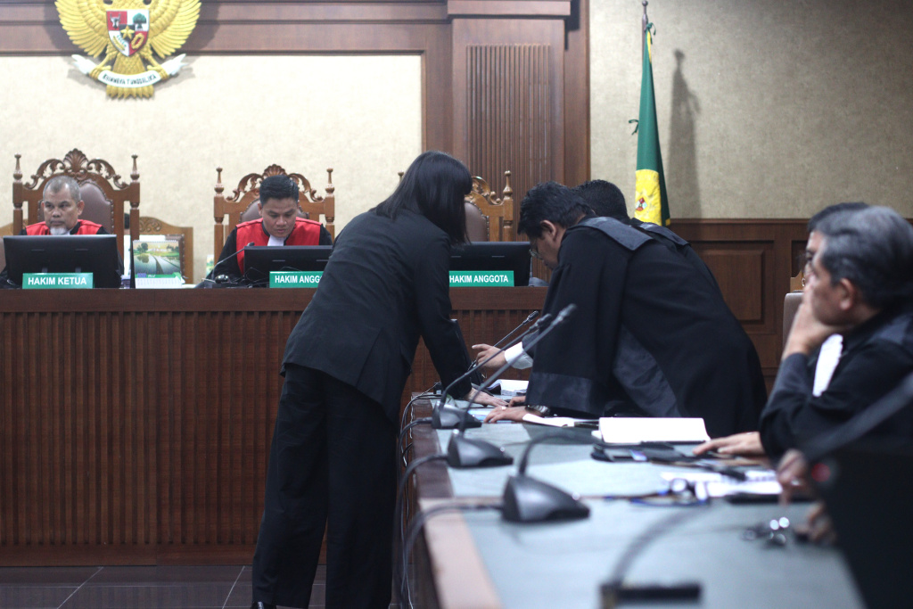 Terdakwa Marcella Santoso divonis 14 tahun penjara terkait ekspor CPO dan TPPU (Ashar/SinPo.id)