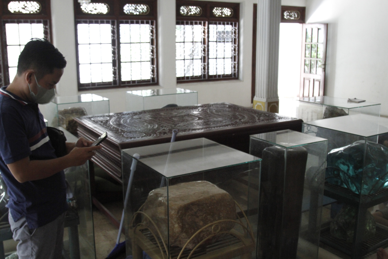 Masjid Perahu ini dibangun pada tahun 1960 dan terinpirasi dari kisah cerita Nabi Nuh yang membangun Kapal Besar untuk menyelematkan Umatnya (Ashar/SinPo.id)