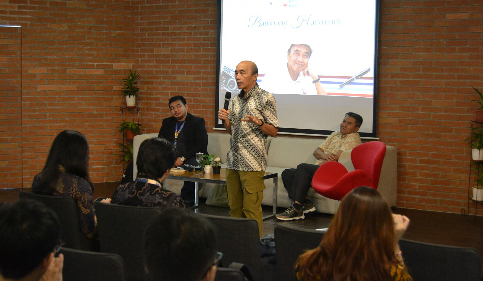 Diskusi peran media di era digital. (Agus Priatna/SinPo.id)