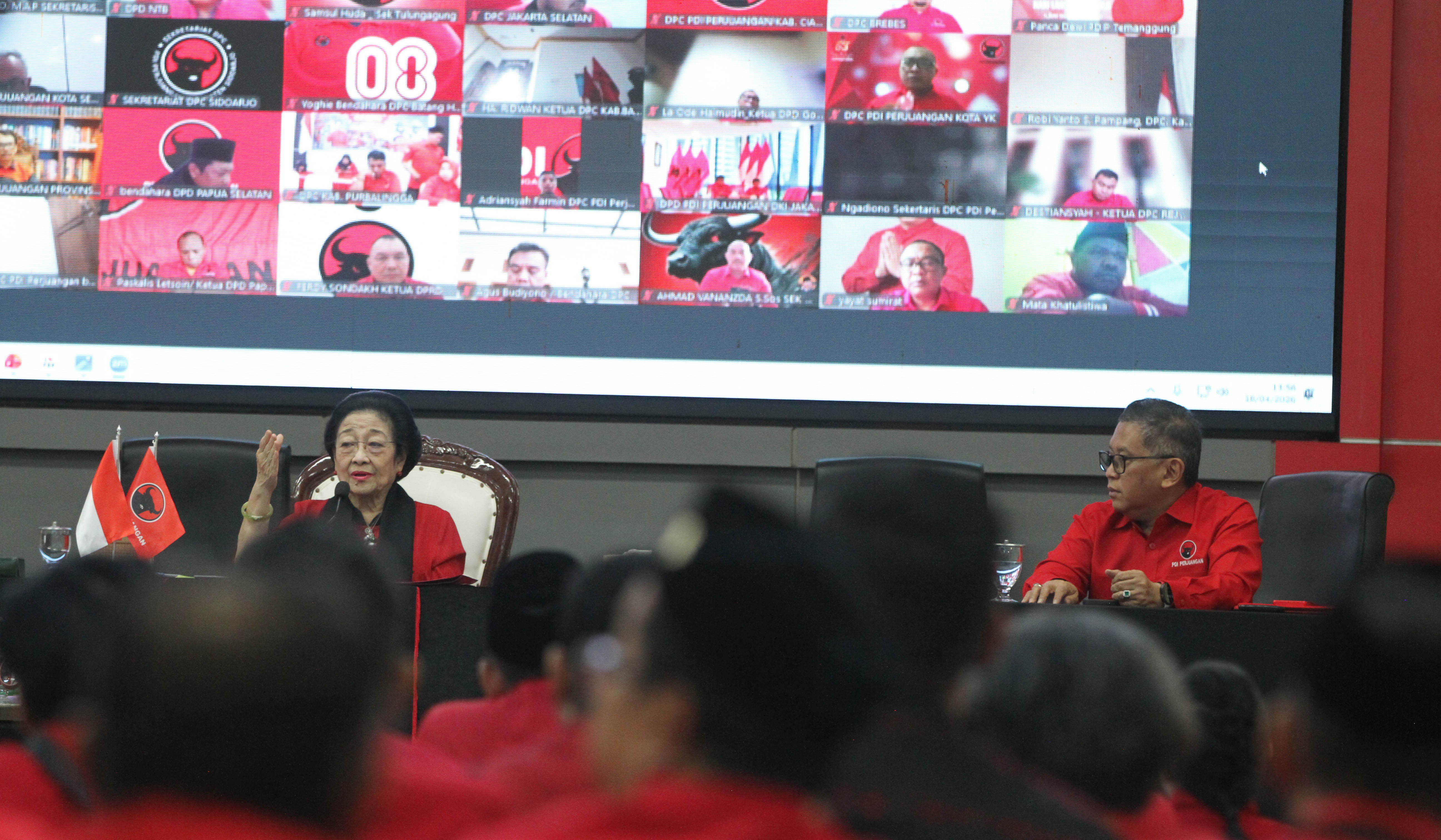 PDIP gelar peringatan ke-71 KAA. (Agus Priatna/SinPo.id)