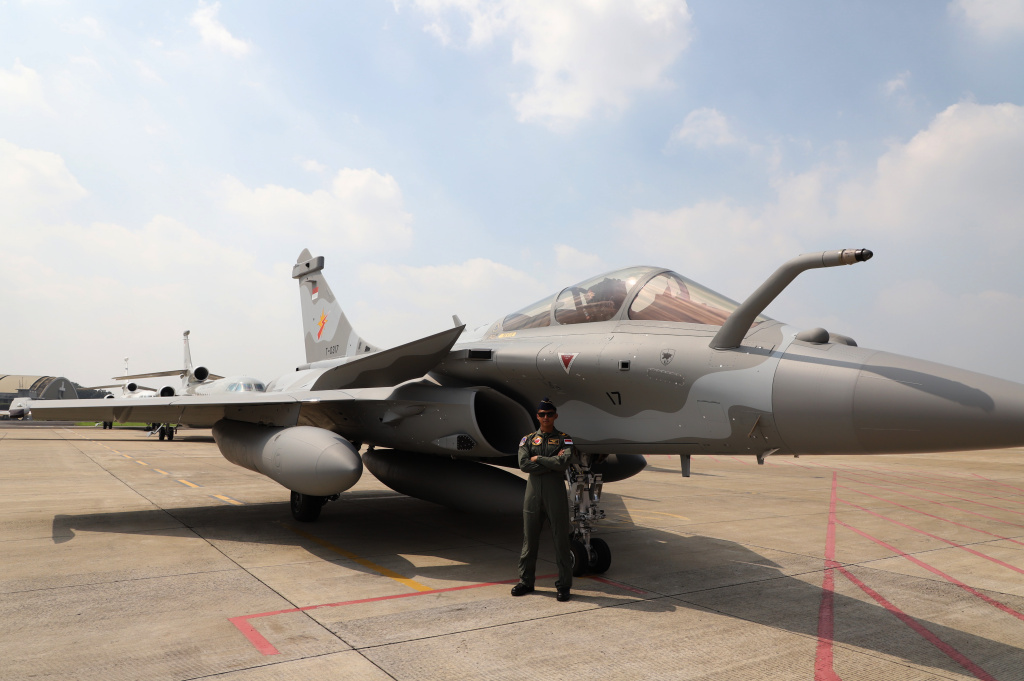 Melihat kecanggihan jet tempur Rafale generasi 4.5 milik TNI AU di Lanud Halim (Ashar/SinPo.id)