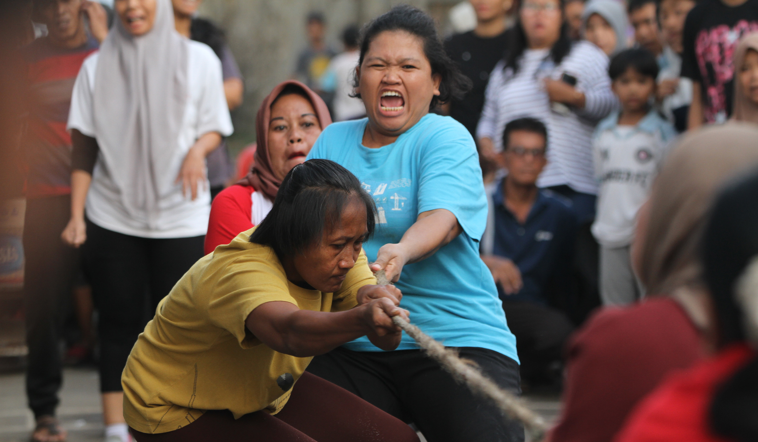 Lomba HUT ke-80 RI di Menteng Jaya. (Agus Priatna/SinPo.id)
