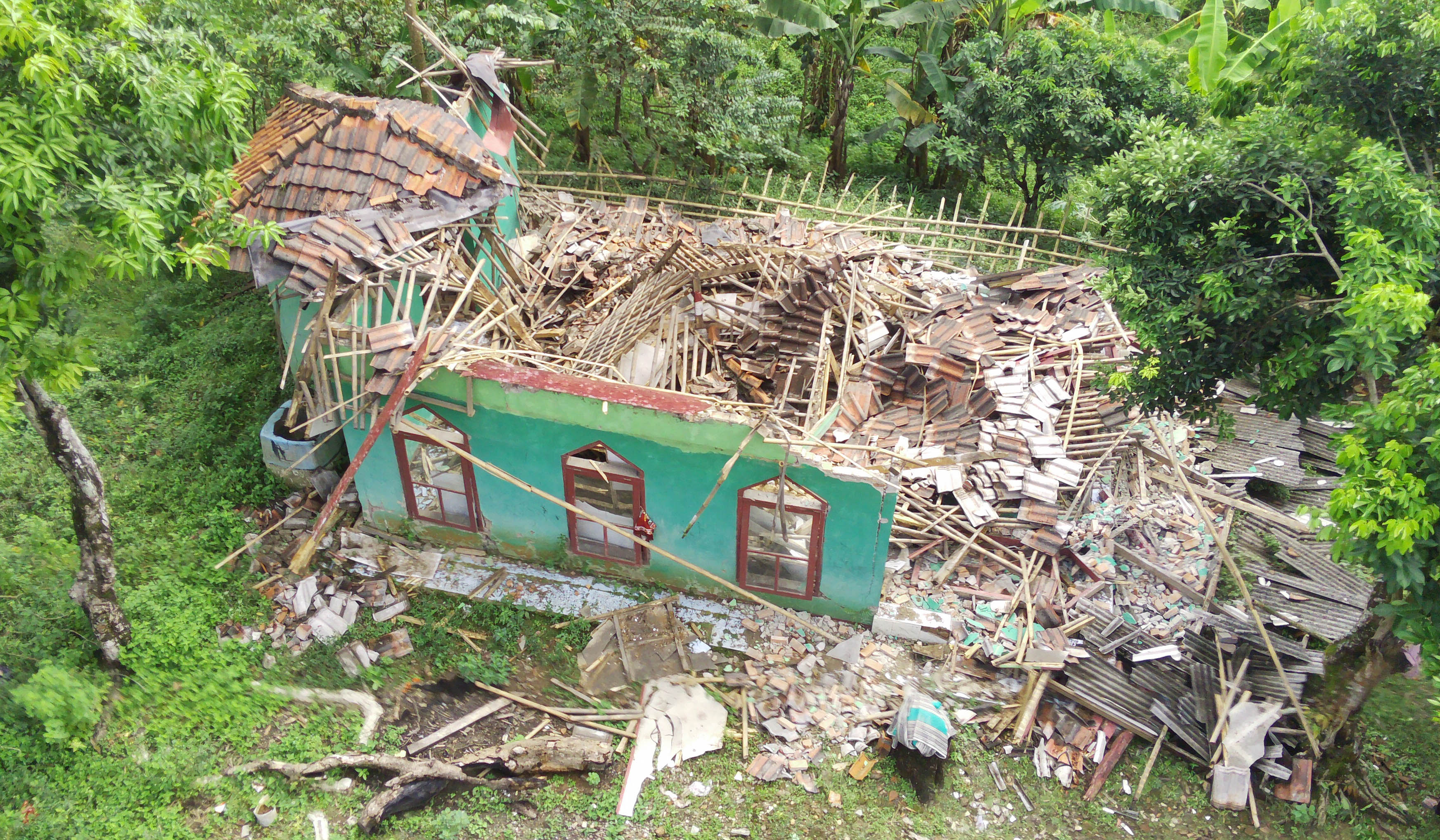Gempa Bekasi. (Agus Priatna/SinPo.id)