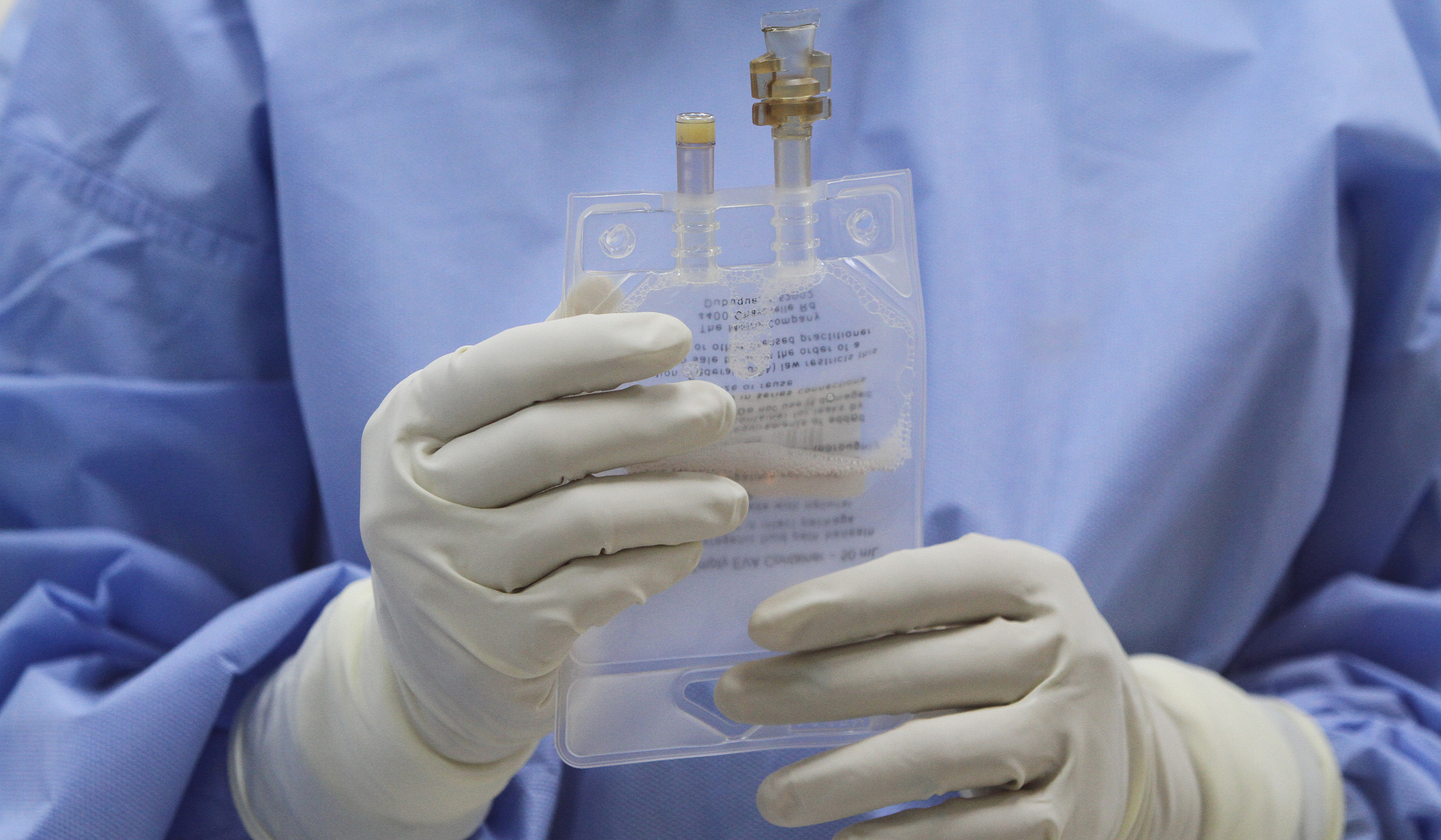 Pengambilan plasma darah di RSPPN. (Agus Priatna/SinPo.id)