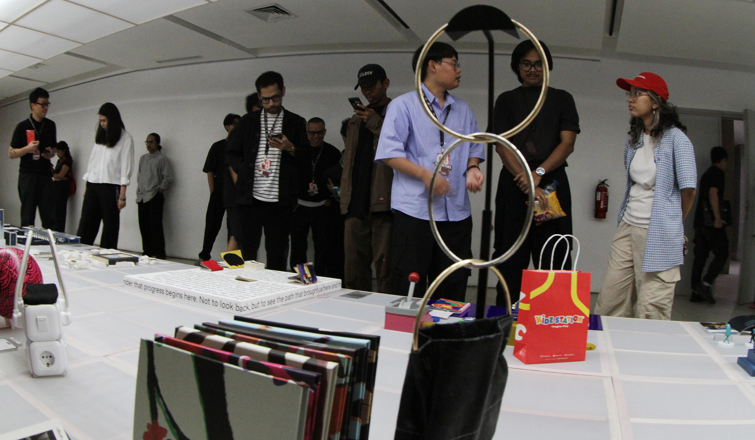 Pameran desain kreatif di TIM Jakarta. (Agus Priatna/SinPo.id)