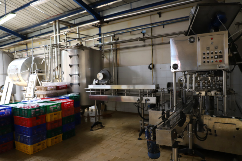 Melihat pabrik susu terbesar di Bandung Selatan Koperasi Peternakan Susu Bandung Selatan (KPBS) Pangalengan (Ashar/SinPo.id)