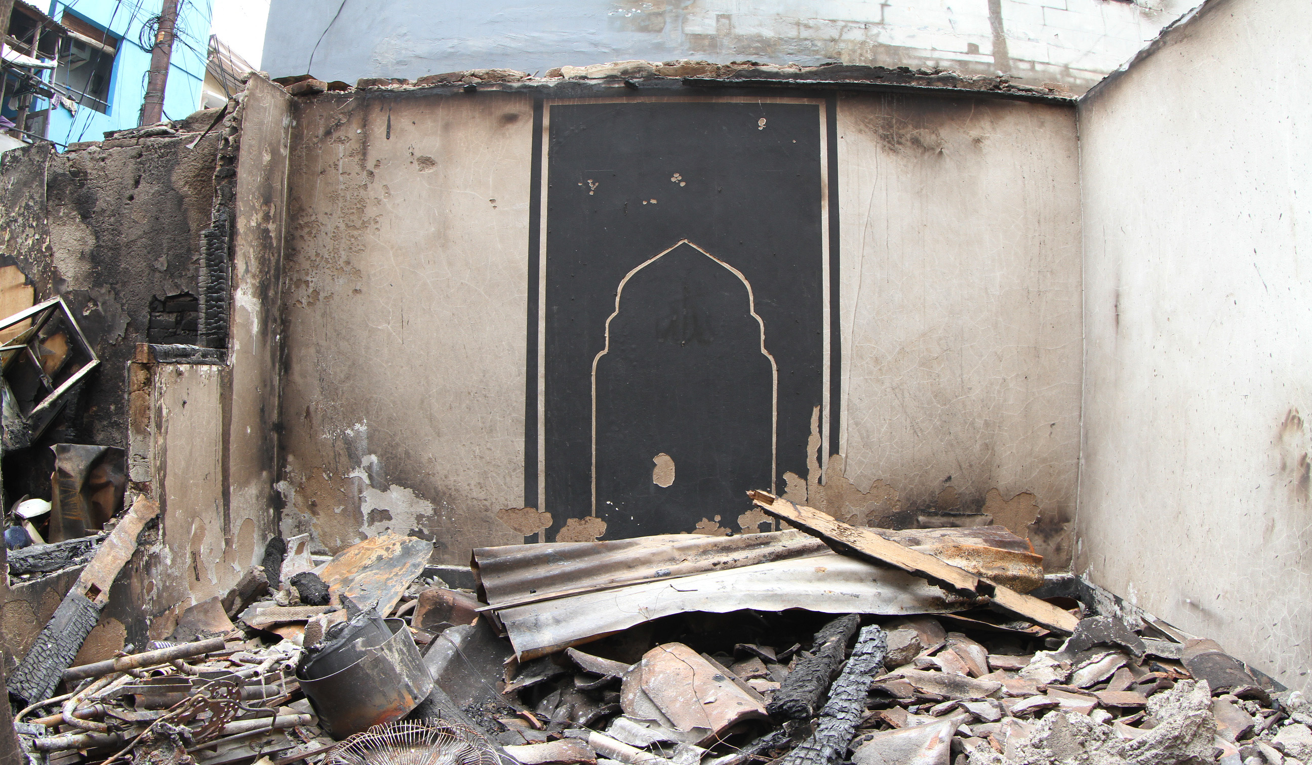 Kebakaran Taman Sari, Jakarta. (Agus Priatna/SinPo.id)