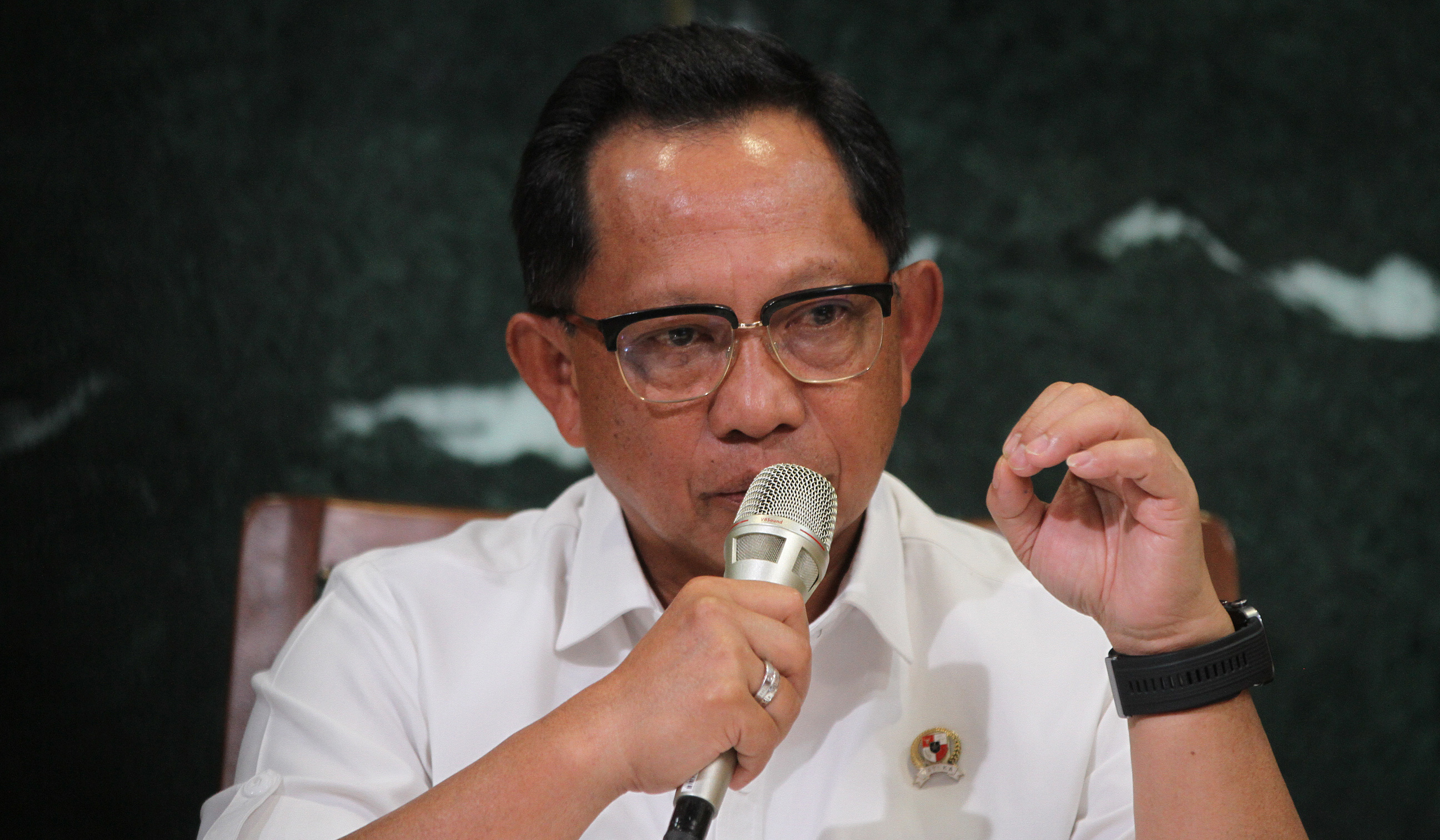 Mendagri Tito Karnavian, saat konferensi pers. (Agus Priatna/SinPo.id)