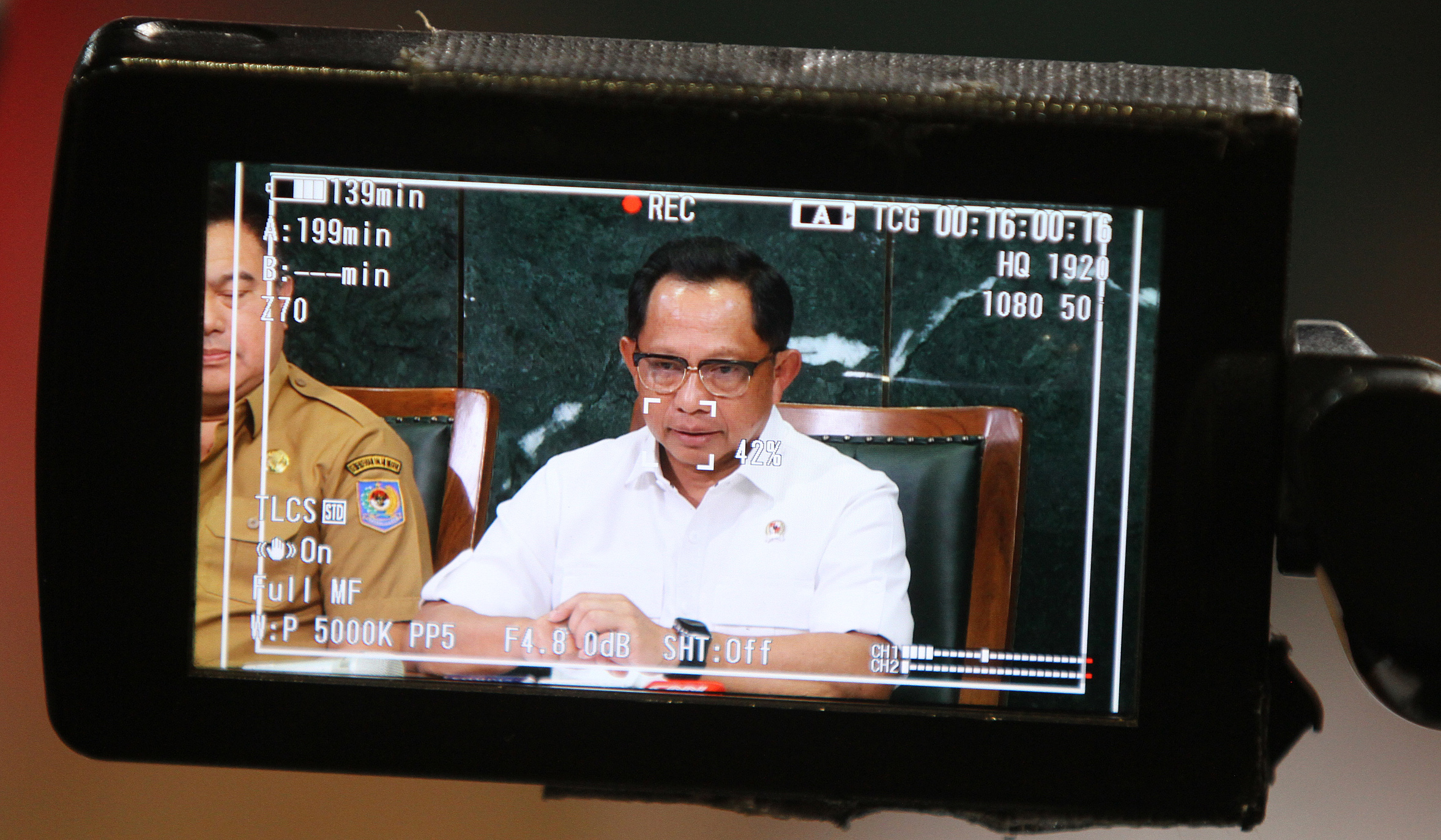 Mendagri Tito Karnavian, saat konferensi pers. (Agus Priatna/SinPo.id)