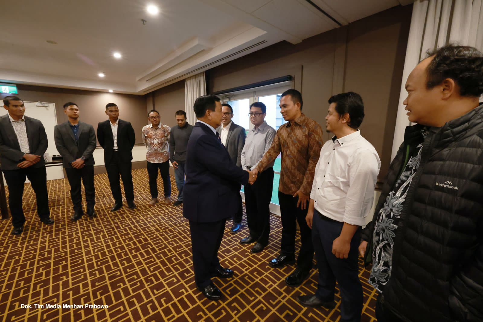 Menhan Prabowo Subianto berkunjung di Canberra, Australia bertemu dengan Menteri Luar Negeri dan Menteri Pertahanan Australia serta bertemu mahasiswa Indonesia (Ashar/SinPo.id)