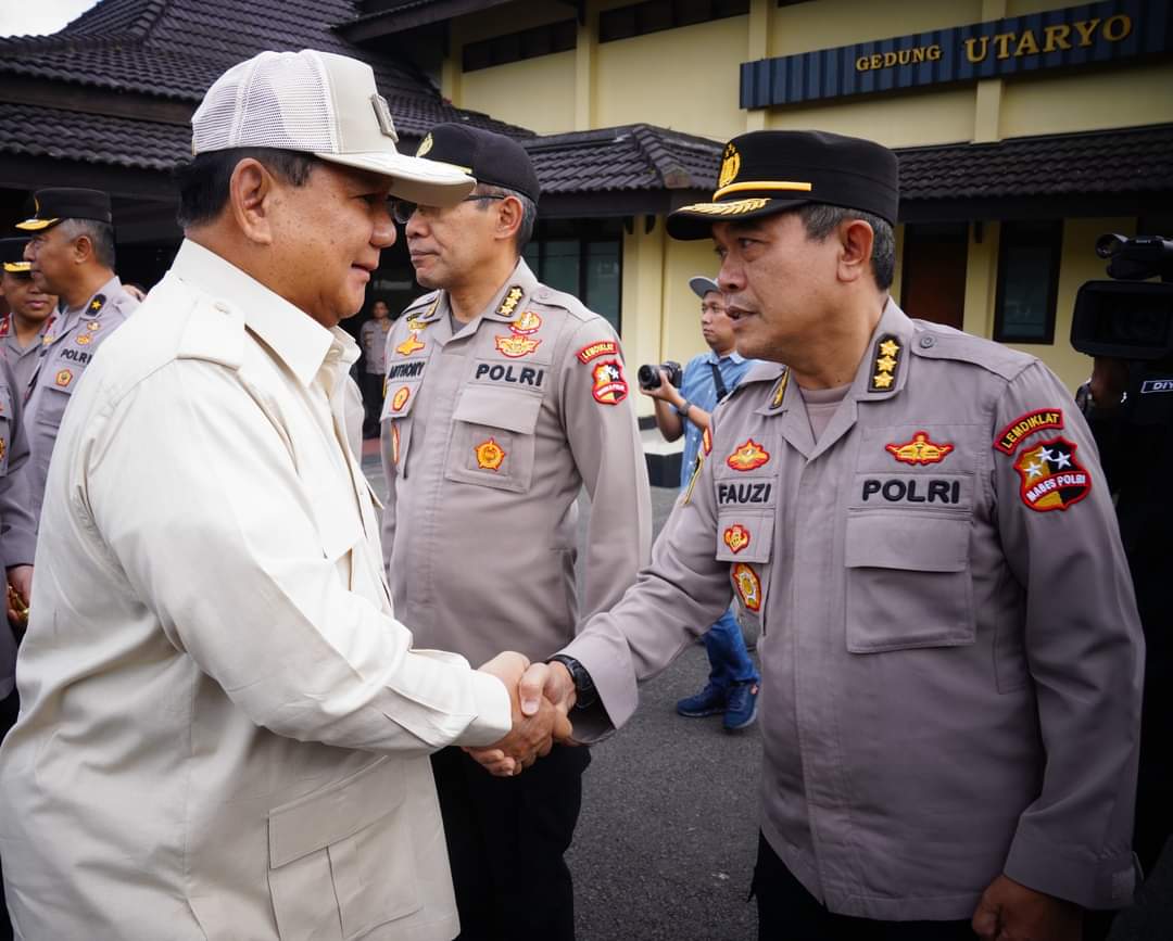 Menhan Prabowo Subianto berkunjung di Sespim Lemdiklat Polri Bandung menjadi narasumber Dialog Kebangsaan (Ashar/Foto:Tim Prabowo/Sinpo.id)