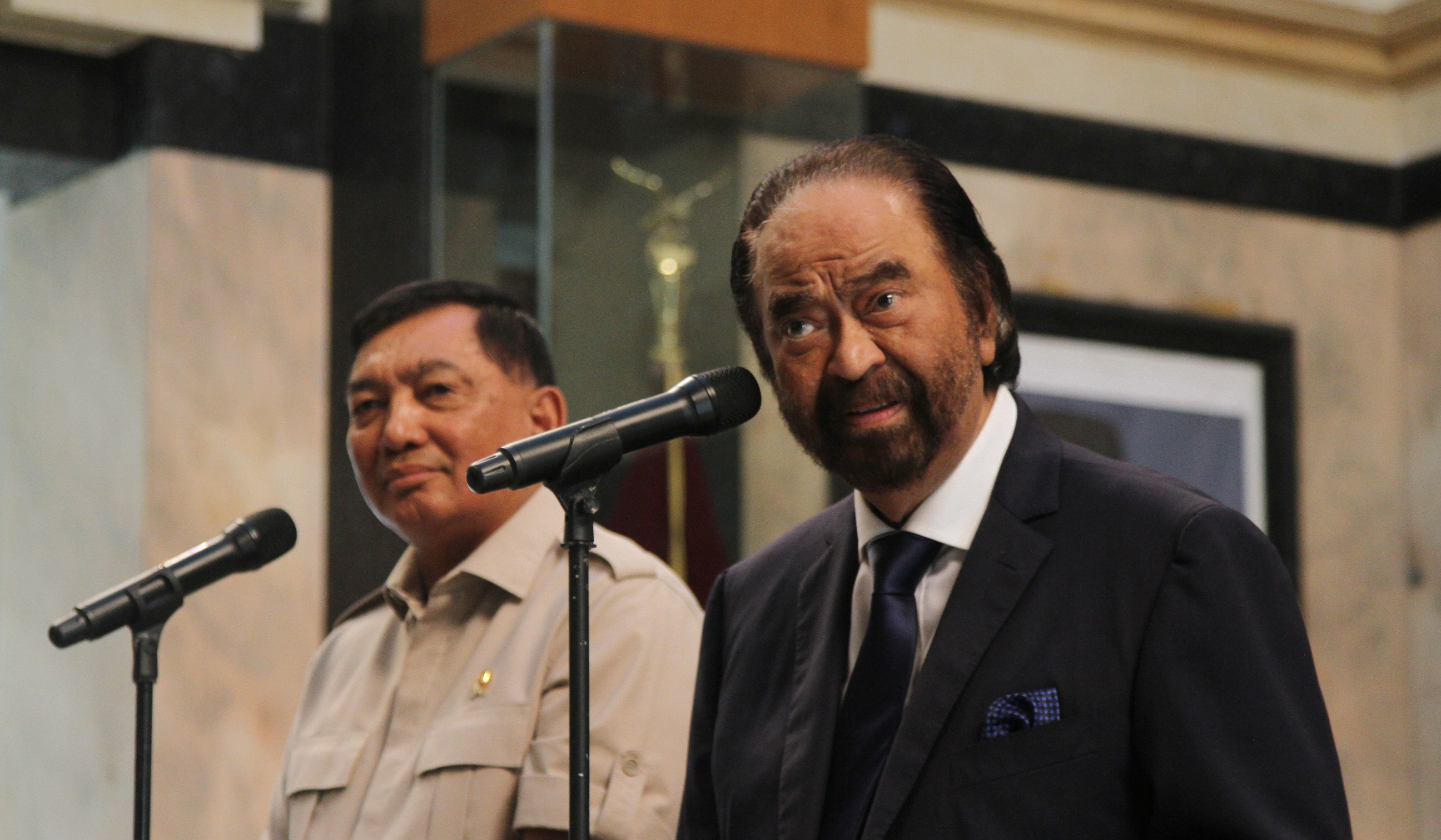 Menhan Sjafrie Sjamsoeddin, terima kunjungan Ketum Nasdem Surya Paloh. (Agus Priatna/SinPo.id)