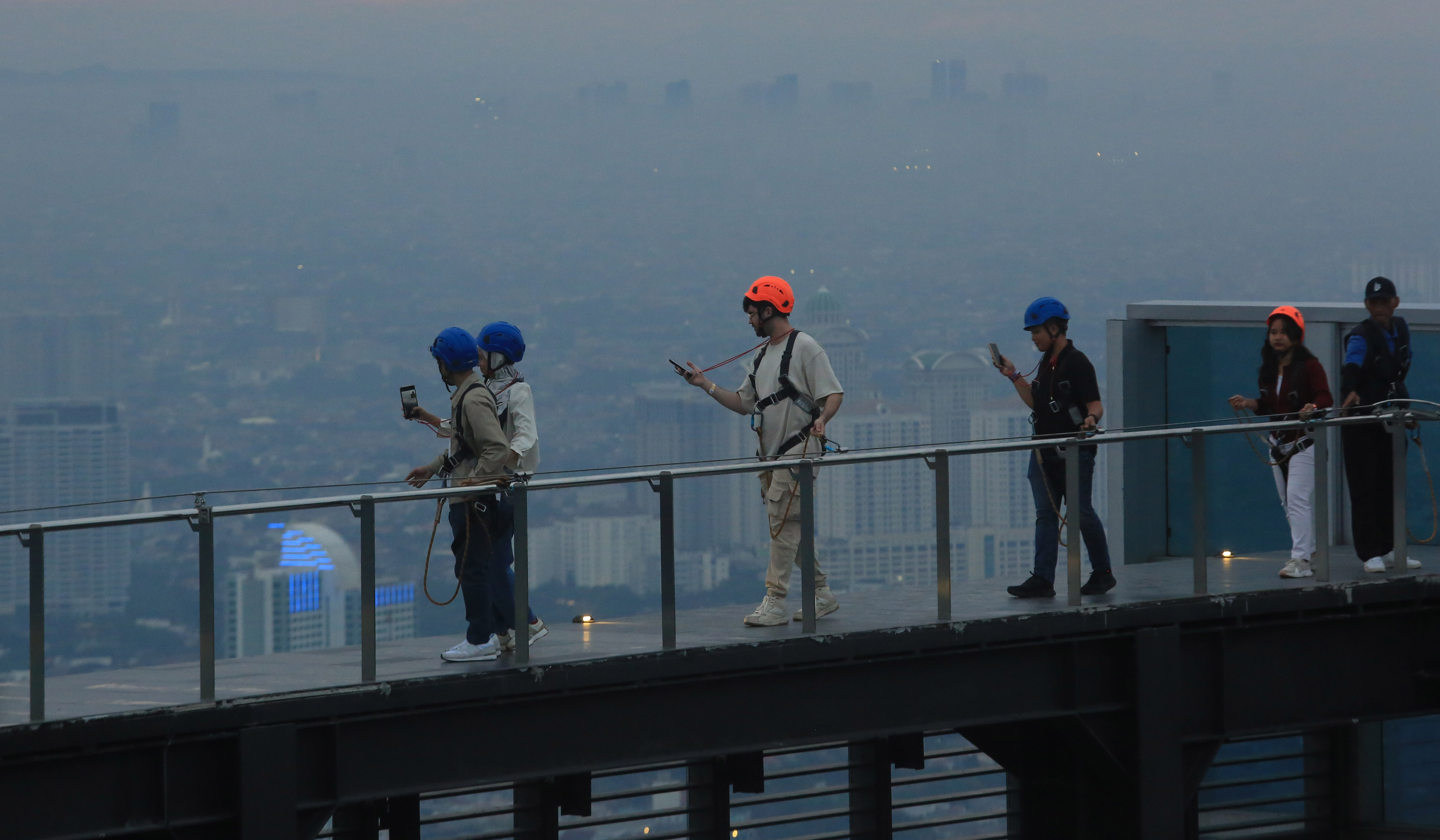 Pemandangan kota Jakarta dari Thamrin Nine. (Agus Priatna/SinPo.id)