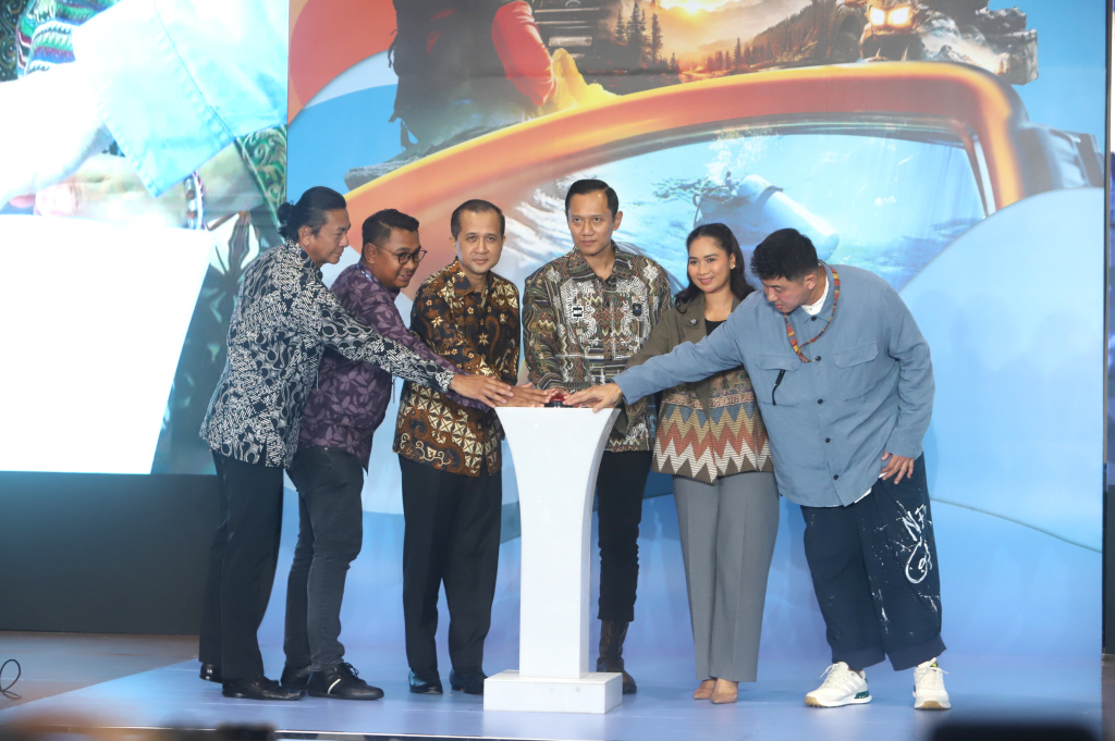 Menko Infrastruktur AHY resmi membuka Pameran Deep and Extreme Indonesia (DXI) 2026 di JICC (Ashar/SinPo.id)