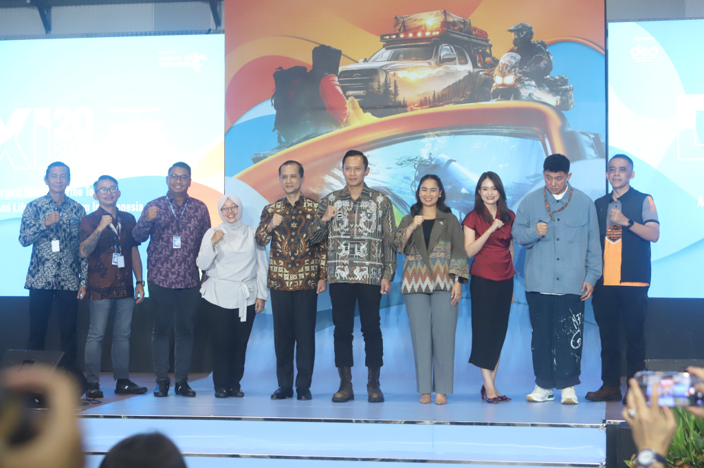 Menko Infrastruktur AHY resmi membuka Pameran Deep and Extreme Indonesia (DXI) 2026 di JICC (Ashar/SinPo.id)