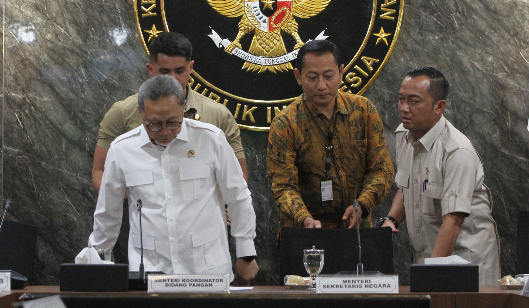 Rakor Menko Pangan. (Agus Priatna/SinPo.id)