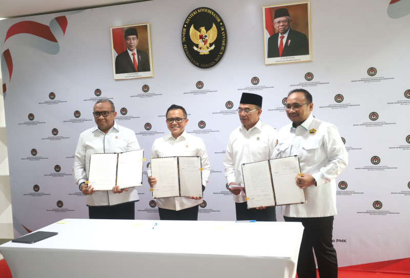 Menko PMK Muhadjir Effendy menetapkan hari libur cuti nasional tahun 2025 (Ashar/SinPo.id)