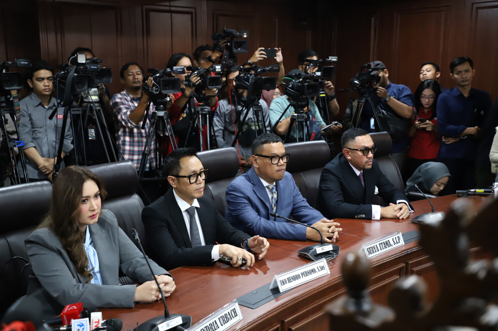 Mahkamah Kehormatan Dewan (MKD) menggelar sidang putusan kode etik Anggota DPR (Ashar/SinPo.id)