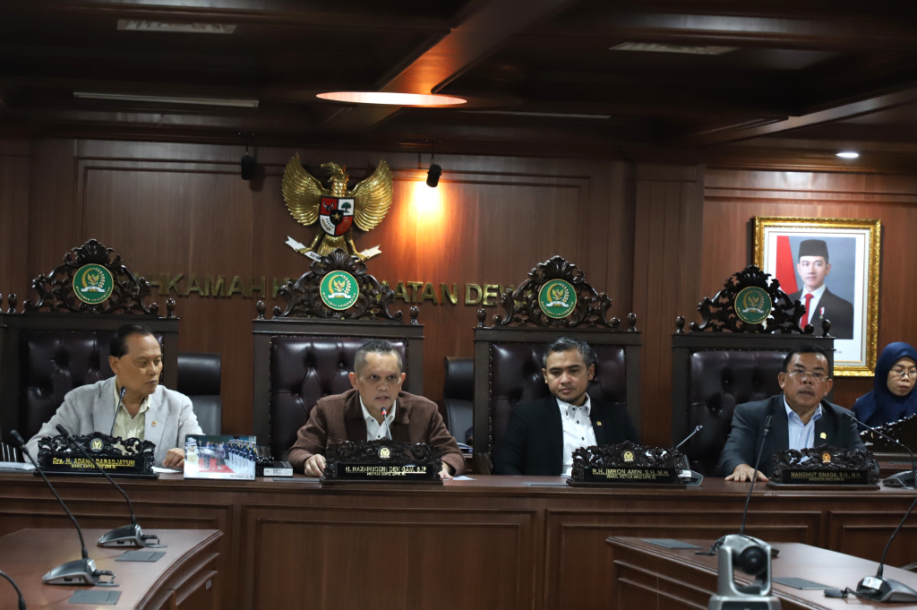 MKD Putuskan tidak pelanggaran kode etik atas pemilihan Adies Kadir sebagai Hakim Mahkamah Konstitusi (Ashar/SinPo.id)