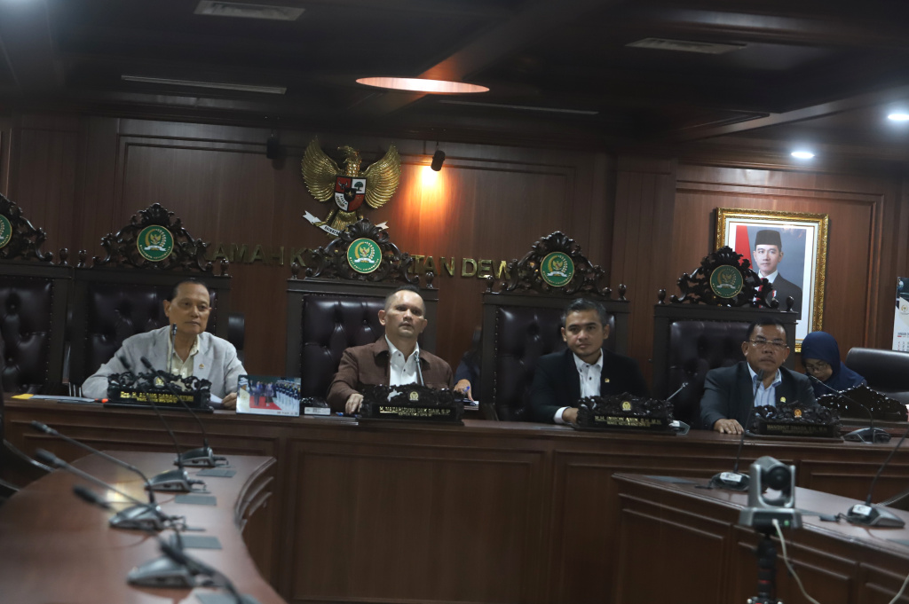 MKD Putuskan tidak pelanggaran kode etik atas pemilihan Adies Kadir sebagai Hakim Mahkamah Konstitusi (Ashar/SinPo.id)