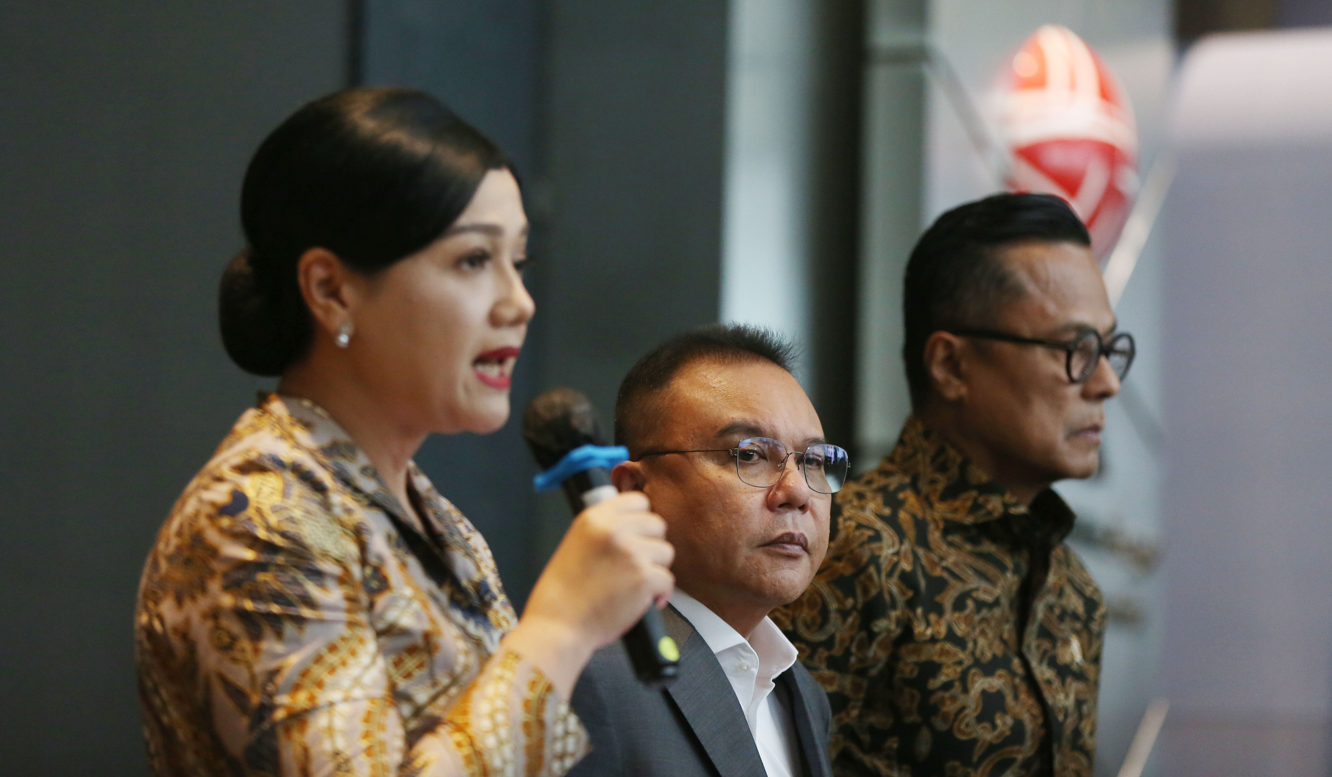 Dasco dan Danantara melakukan kunjungan ke BEI. (Agus Priatna/SinPo.id)