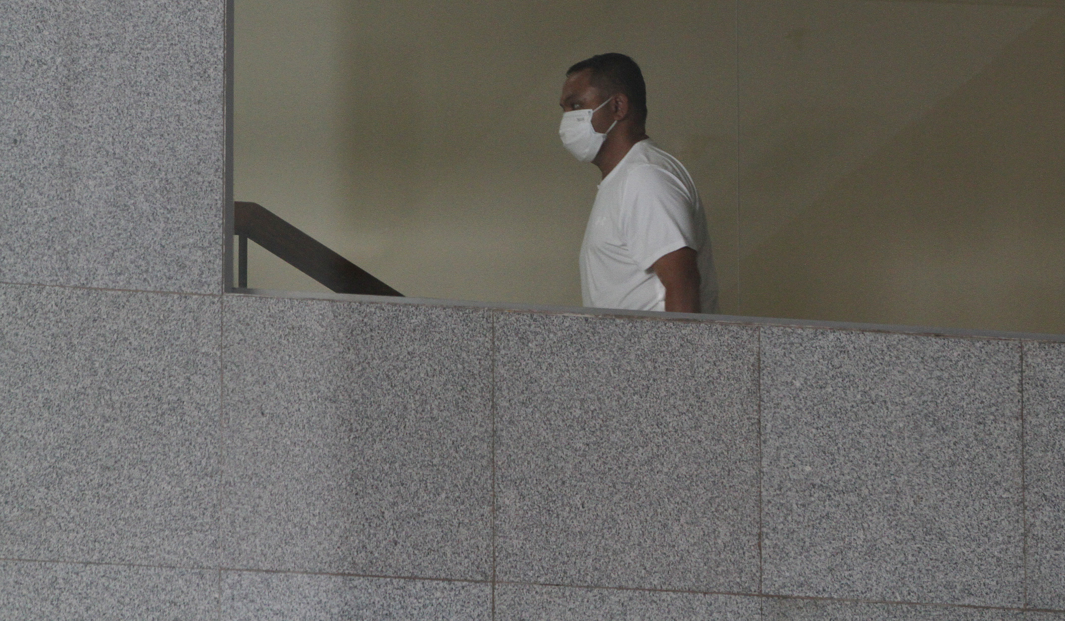 Gubernur Riau tiba di KPK. (Agus Priatna/SinPo.id)