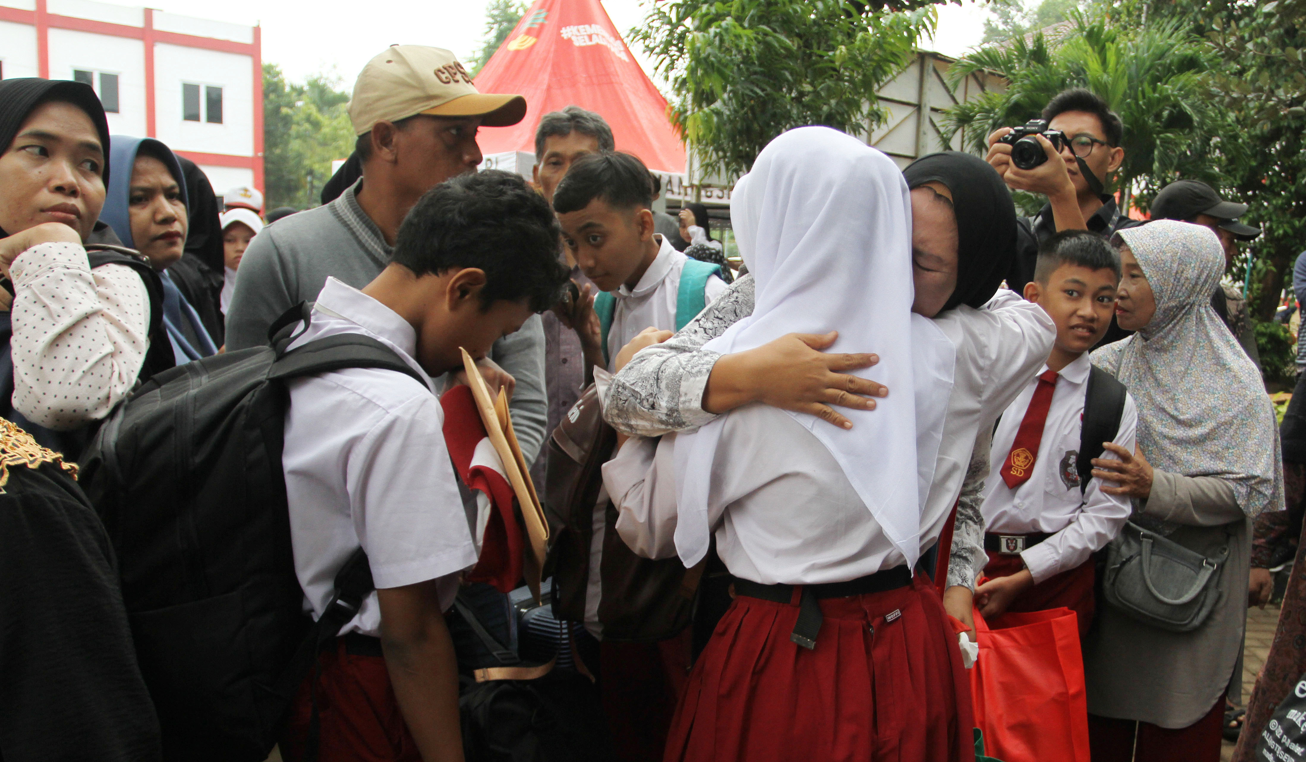 Hari pertama Sekolah Rakyat Sentra Handayani di Jakarta. (Agus Priatna/SinPo.id)